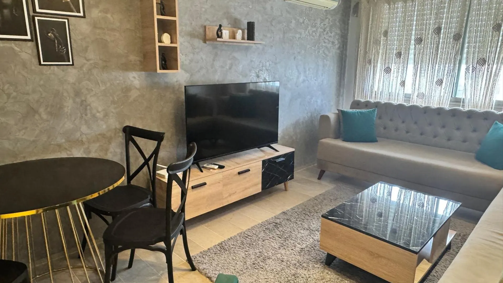 A Cozy Luxurious Apartment In Tunis Jardins De Carthage Sidi Daoud 0*,  Tunisia